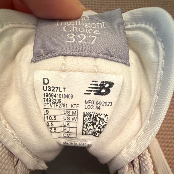 New Balance 327 NEW - Picture 4 of 4